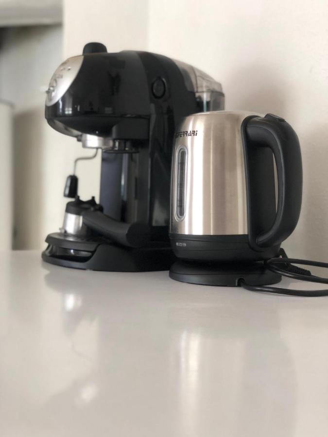 Appartamento Moderno Rustico オルビア エクステリア 写真