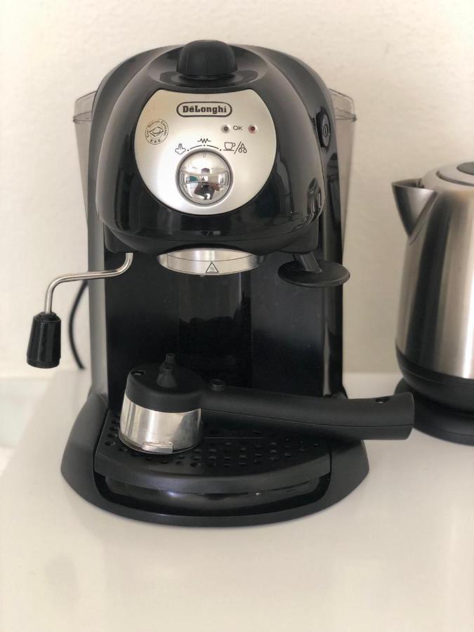 Appartamento Moderno Rustico オルビア エクステリア 写真