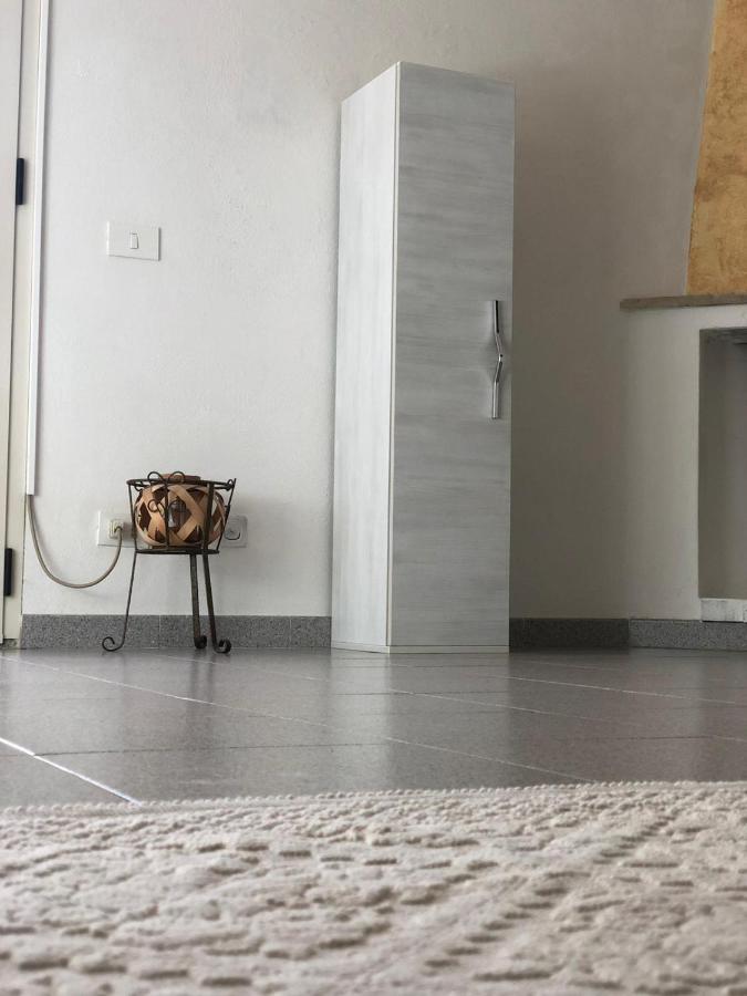 Appartamento Moderno Rustico オルビア エクステリア 写真